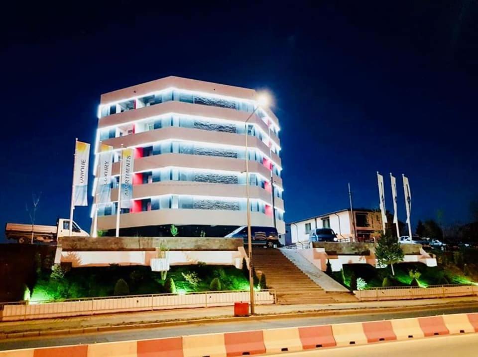 Appartamento Apartament Unique Relax Năvodari Esterno foto
